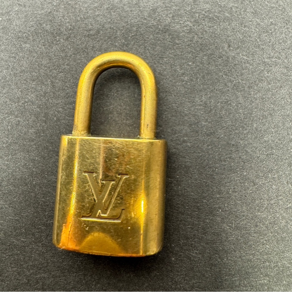 Louis Vuitton Gold Padlock 319  No Key